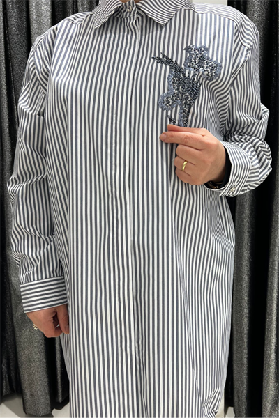 Selma Büyük Beden Çizgili Nakış İşleme Detaylı Tunik