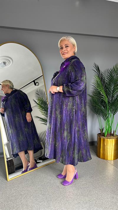 Selma Büyük Beden Degaje Yaka Çiçek Detaylı Elbise