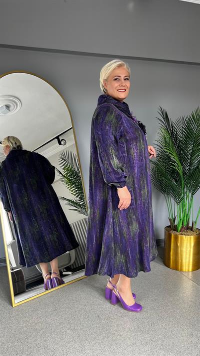 Selma Büyük Beden Degaje Yaka Çiçek Detaylı Elbise