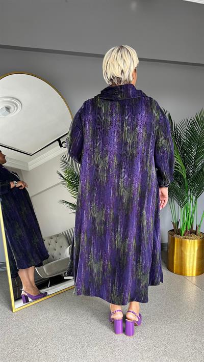 Selma Büyük Beden Degaje Yaka Çiçek Detaylı Elbise