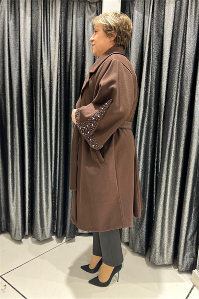 Selma Büyük Beden Dekoratif Kol Detaylı Kuşaklı Kaban