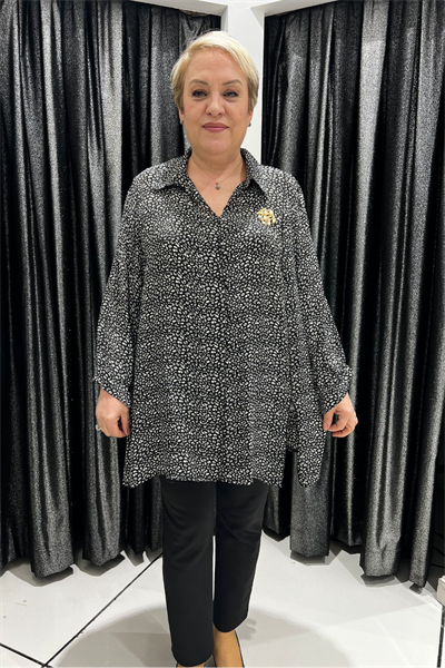 Selma Büyük Beden Desenli Gömlek – Broş Detaylı