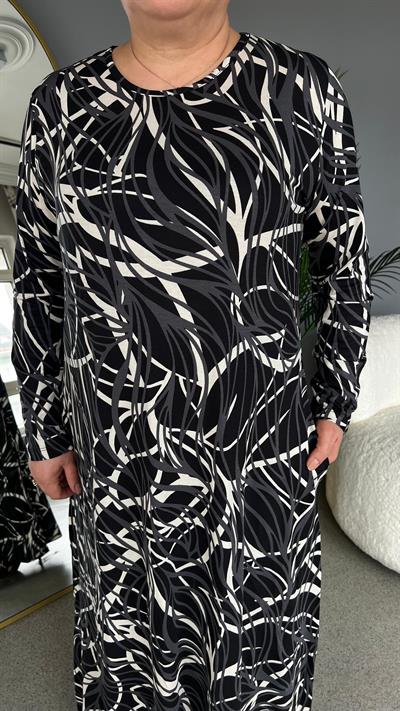 Selma Büyük Beden Desenli Viscon Elbise