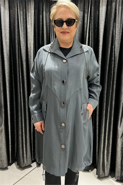 Selma Büyük Beden Devrik Yaka Çıtçıtlı Kap