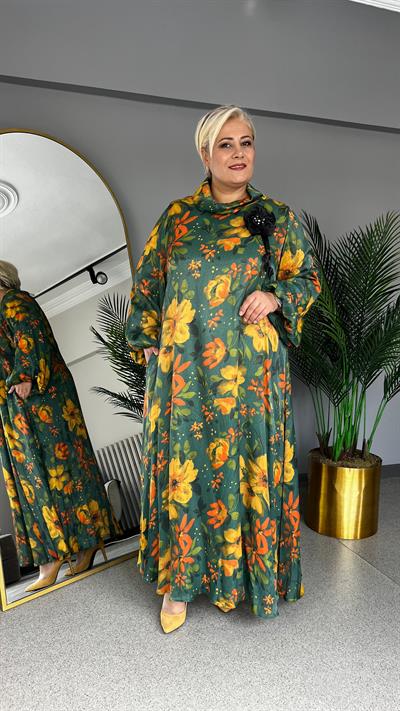 Selma Büyük Beden Dijital Çiçek Baskılı Saten Elbise