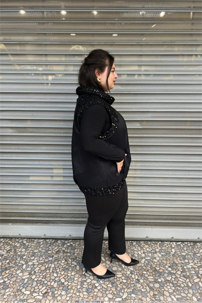 Selma Büyük Beden Elyaflı Pul Payetli Yelek