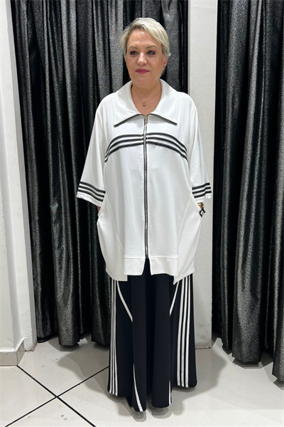 Selma Büyük Beden Fermuarlı Üst ve Çizgili Pantolon Takım