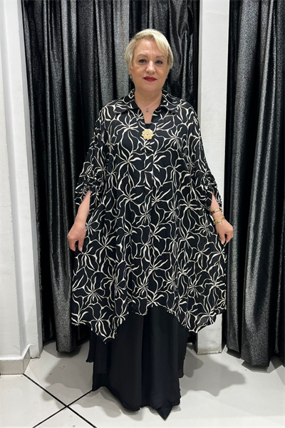 Selma Büyük Beden Floral Desenli Altlı Üstlü Takım