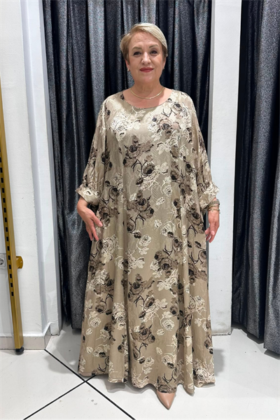 Selma Büyük Beden Floral Desenli Pamuk Saten Elbise