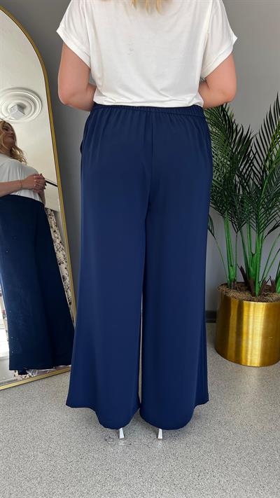 Selma Büyük Beden Geniş Paça Rahat Pantolon