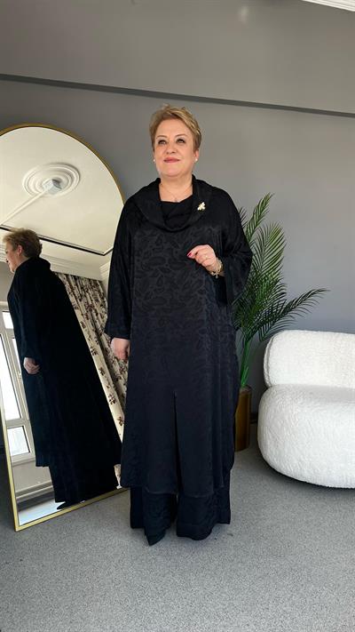 Selma Büyük Beden Geniş Yakalı Takım