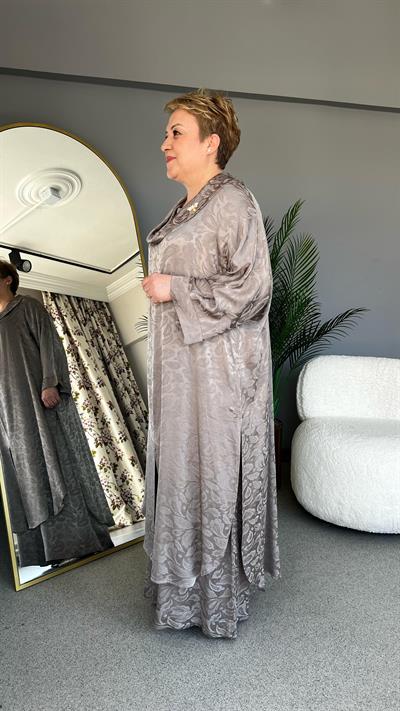 Selma Büyük Beden Geniş Yakalı Takım