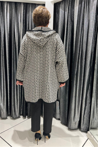 Selma Büyük Beden Geometrik Desenli Kapüşonlu Hırka