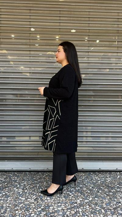 Selma Büyük Beden Geometrik Desenli Siyah Tunik