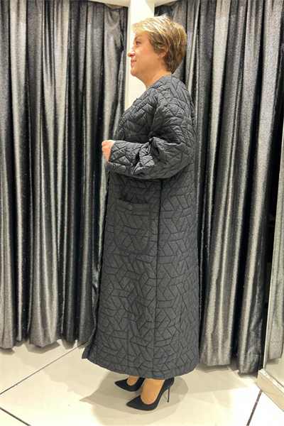 Selma Büyük Beden Geometrik Kapitone Pardesü