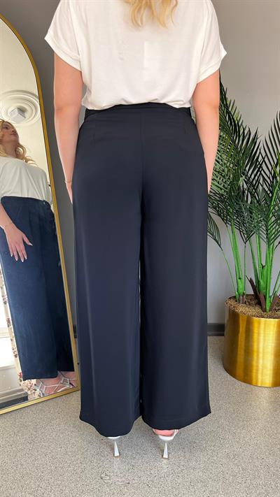 Selma Büyük Beden Hafif Kumaşlı Yazlık Pantolon