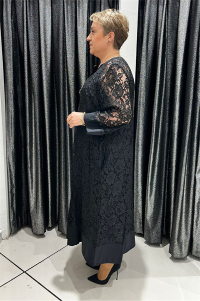 Selma Büyük Beden İç Elbiseli V Yaka Dantel Takım