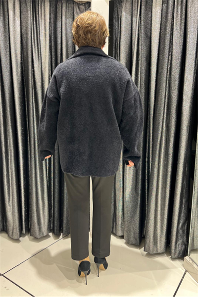 Selma Büyük Beden İnci Detaylı Baskılı Mont