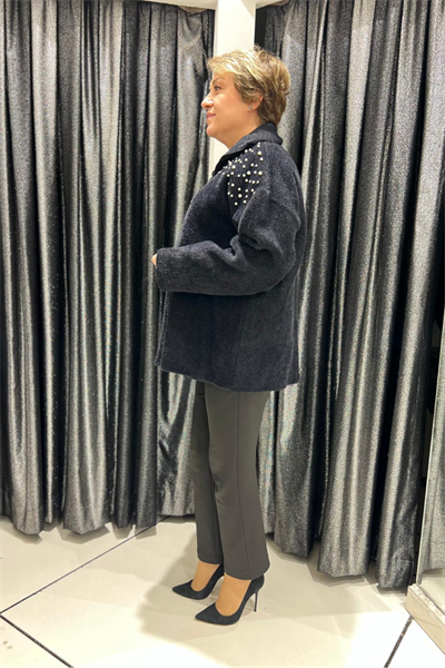 Selma Büyük Beden İnci Detaylı Baskılı Mont