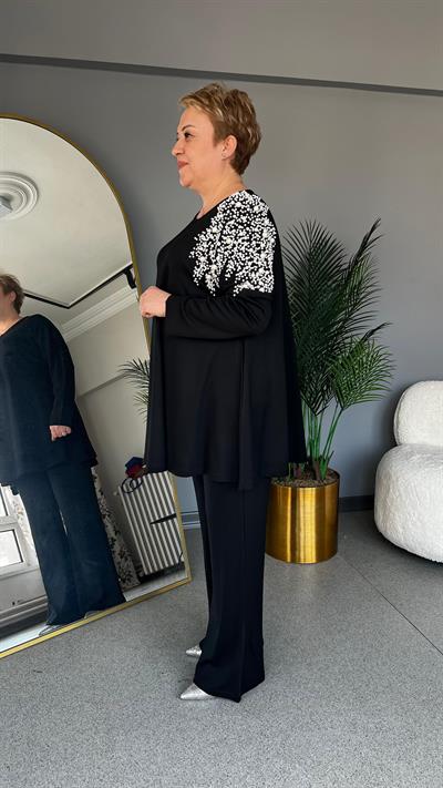 Selma Büyük Beden İnci Detaylı Takım