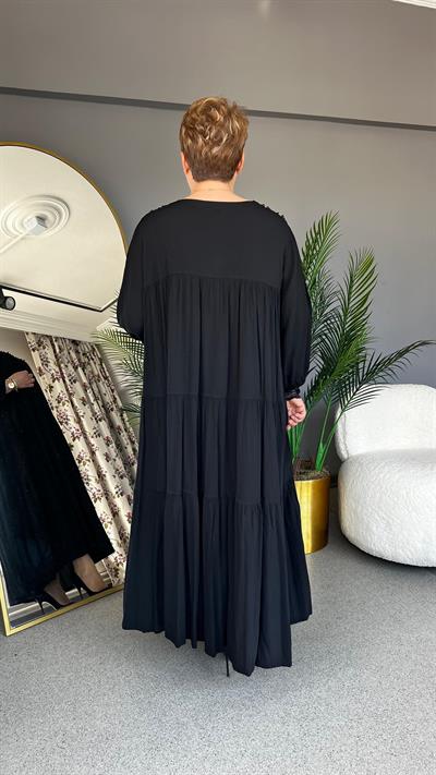 Selma Büyük Beden İnci İşlemeli Elbise