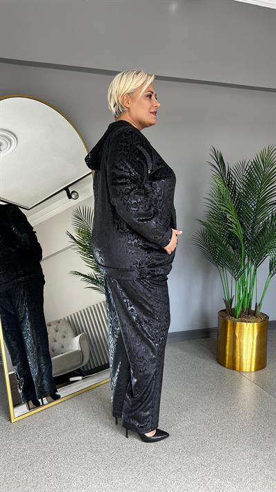 Selma Büyük Beden İnci Kadife Yılan Desenli Eşofman Takımı