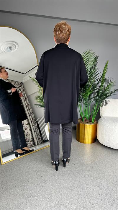 Selma Büyük Beden İncili Gömlek