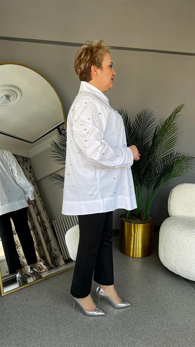 Selma Büyük Beden İncili Gömlek