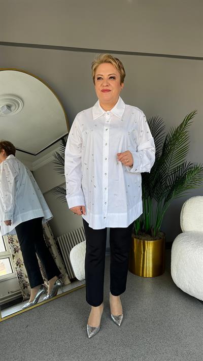 Selma Büyük Beden İncili Gömlek