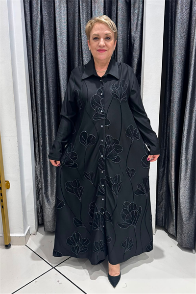 Selma Büyük Beden İşlemeli İnce Çelik Kumaş Düğmeli Elbise