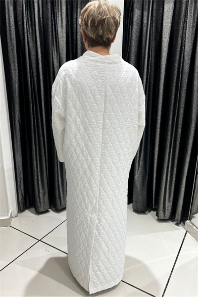 Selma Büyük Beden Kapitone Boncuk İşlemeli Pardesü