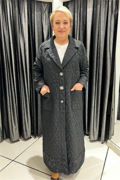 Selma Büyük Beden Kapitone Çiçek İşlemeli Pardesü