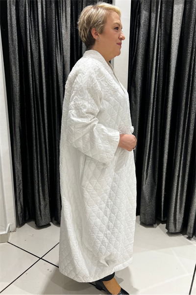 Selma Büyük Beden Kapitone Omuz Detaylı Pardesü