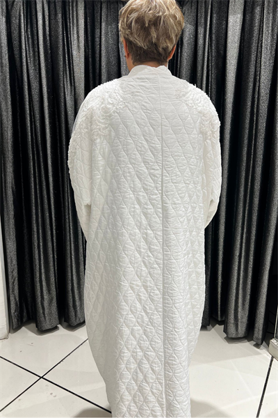 Selma Büyük Beden Kapitone Omuz Detaylı Pardesü