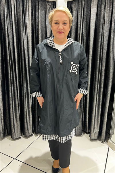 Selma Büyük Beden Kapüşonlu Ekose Astarlı Trenç