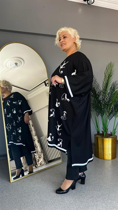 Selma Büyük Beden Kedi Desenli Elbise