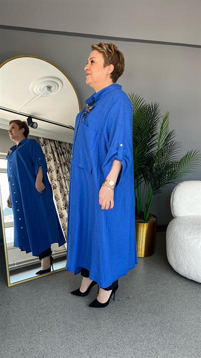 Selma Büyük Beden Kelebek Broşlu Elbise