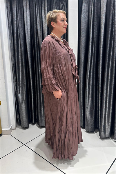 Selma Büyük Beden Kırışık Dokulu Volanlı Elbise