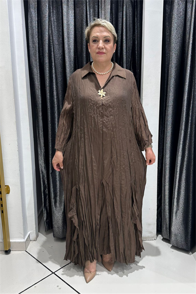 Selma Büyük Beden Kırışık Dokulu Yakalı Elbise