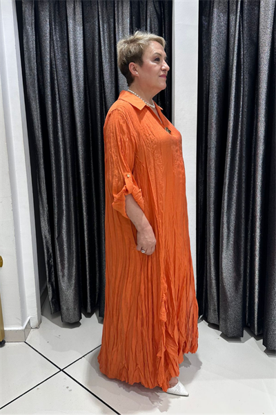 Selma Büyük Beden Kırışık Dokulu Yakalı Elbise