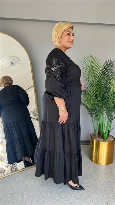 Selma Büyük Beden Kol İşlemeli Elbise