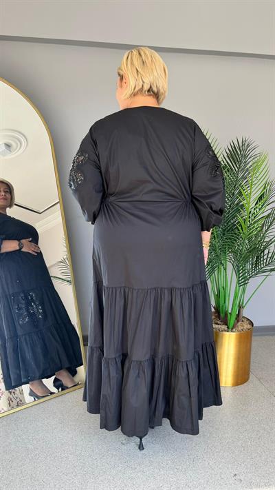 Selma Büyük Beden Kol İşlemeli Elbise