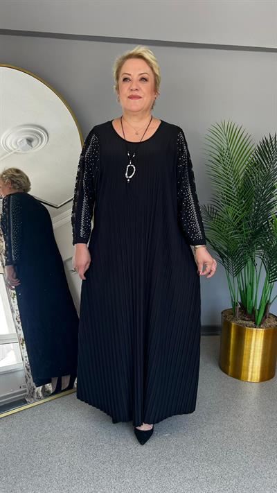 Selma Büyük Beden Kolye Hediyeli Şık Siyah Elbise