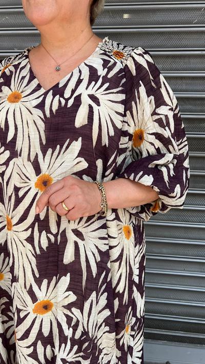 Selma Büyük Beden Konforlu Çiçekli Elbise