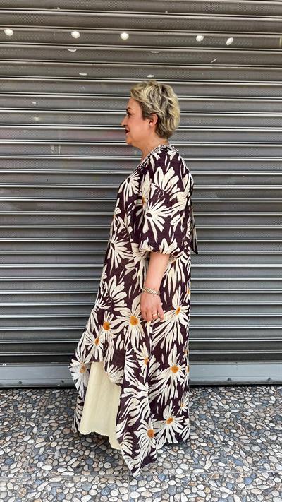 Selma Büyük Beden Konforlu Çiçekli Elbise