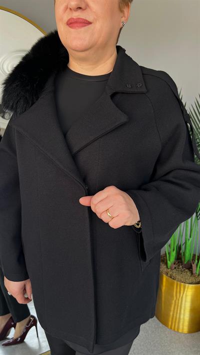 Selma Büyük Beden Kürk Yakalı Kaban