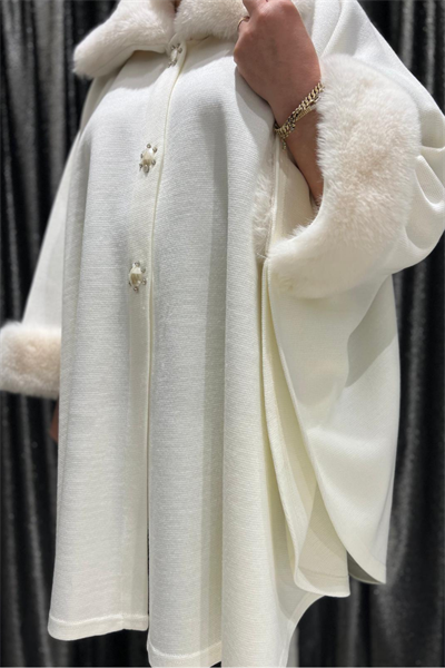 Selma Büyük Beden Kürk Yakalı Panço