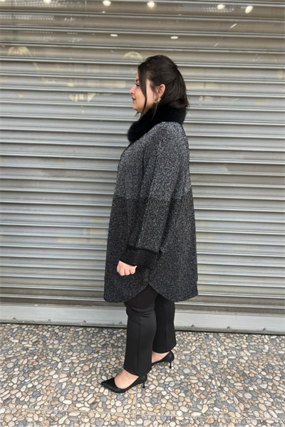 Selma Büyük Beden Kürk Yakalı Yarasa Kol Panço