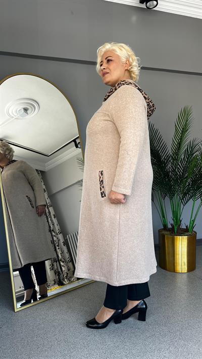 Selma Büyük Beden Leopar Kapüşonlu Hırka (BT)