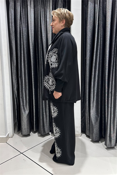 Selma Büyük Beden Modern Desen İşlemeli Fermuarlı Takım